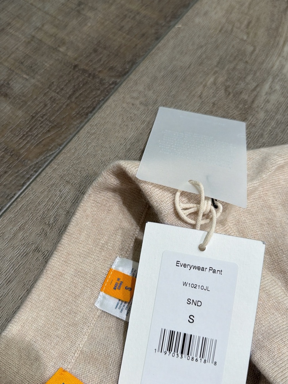 Guest In Residence Everywhere cashmere pants in sandstone NWT - Picture 5 of 8